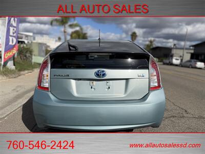2015 Toyota Prius Two   - Photo 6 - Escondido, CA 92029