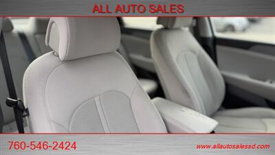 2017 Hyundai SONATA   - Photo 19 - Escondido, CA 92029