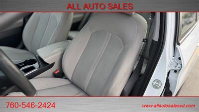 2017 Hyundai SONATA   - Photo 20 - Escondido, CA 92029