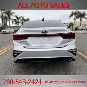 2019 Kia Forte LXS - Photo 5 - Escondido, CA 92029