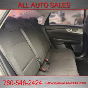 2019 Kia Forte LXS - Photo 24 - Escondido, CA 92029