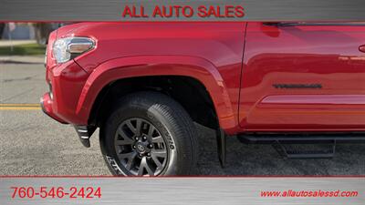 2021 Toyota Tacoma SR5 V6   - Photo 11 - Escondido, CA 92029
