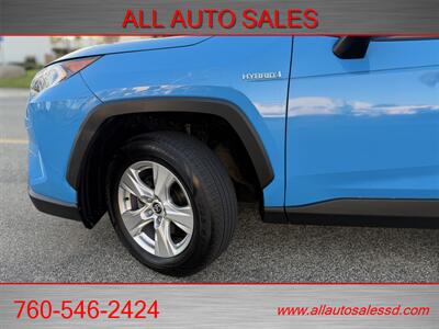 2020 Toyota RAV4 Hybrid XLE - Photo 2 - Escondido, CA 92029