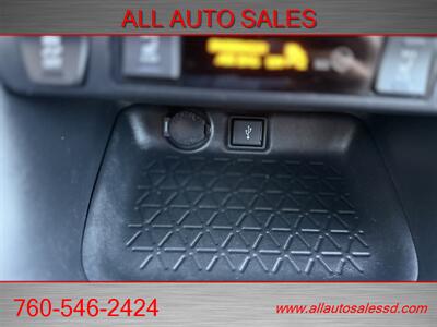 2020 Toyota RAV4 Hybrid XLE - Photo 17 - Escondido, CA 92029