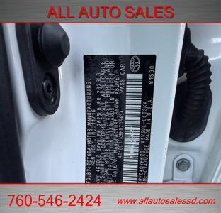 2017 Toyota Camry SE   - Photo 28 - Escondido, CA 92029