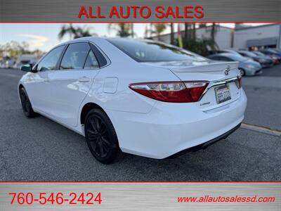 2017 Toyota Camry SE   - Photo 5 - Escondido, CA 92029