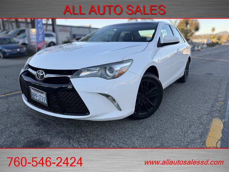 2017 Toyota Camry SE   - Photo 1 - Escondido, CA 92029
