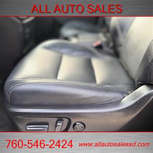 2018 Toyota Sienna SE Premium 8-Passeng   - Photo 21 - Escondido, CA 92029