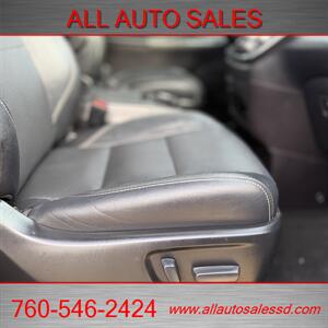 2018 Toyota Sienna SE Premium 8-Passeng   - Photo 23 - Escondido, CA 92029