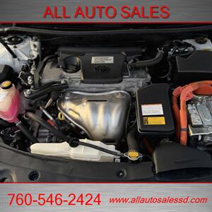 2015 Toyota Avalon Hybrid Limited   - Photo 27 - Escondido, CA 92029