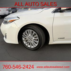 2015 Toyota Avalon Hybrid Limited   - Photo 3 - Escondido, CA 92029