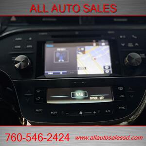 2015 Toyota Avalon Hybrid Limited   - Photo 15 - Escondido, CA 92029