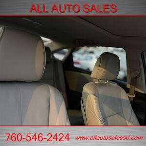 2015 Toyota Avalon Hybrid Limited   - Photo 20 - Escondido, CA 92029