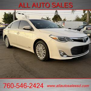 2015 Toyota Avalon Hybrid Limited   - Photo 2 - Escondido, CA 92029