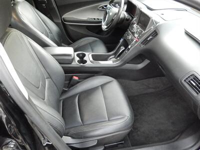 2013 Chevrolet Volt Premium   - Photo 12 - San Diego, CA 92126