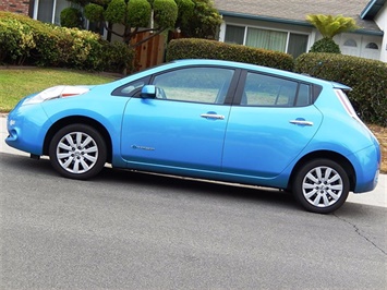 2013 Nissan Leaf S   - Photo 1 - San Diego, CA 92126