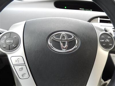 2012 Toyota Prius Plug-in Hybrid   - Photo 17 - San Diego, CA 92126