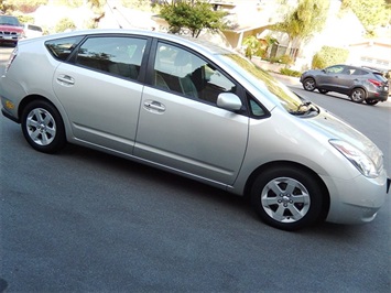 2005 Toyota Prius Package  6   - Photo 4 - San Diego, CA 92126