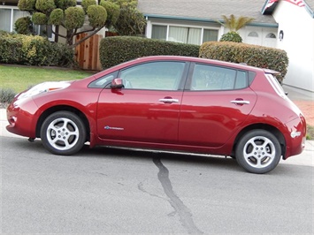 2015 Nissan Leaf SV   - Photo 1 - San Diego, CA 92126