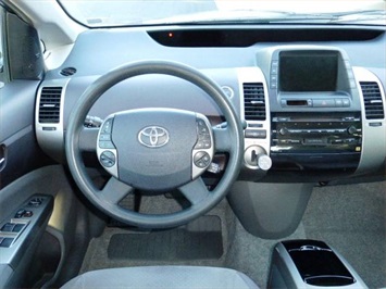 2005 Toyota Prius   - Photo 17 - San Diego, CA 92126
