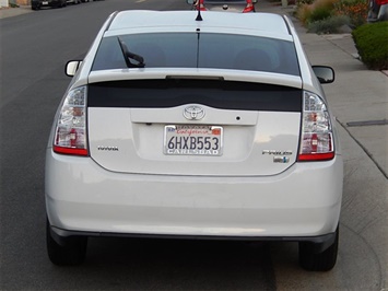 2009 Toyota Prius  Pkg 6 - Photo 7 - San Diego, CA 92126