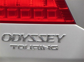 2006 Honda Odyssey Touring   - Photo 11 - San Diego, CA 92126