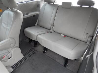 2011 Toyota Sienna XLE 8-Passenger   - Photo 13 - San Diego, CA 92126