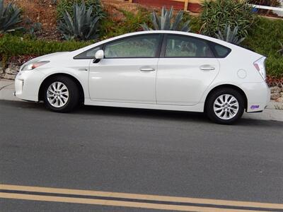 2014 Toyota Prius Plug-in Hybrid   - Photo 8 - San Diego, CA 92126