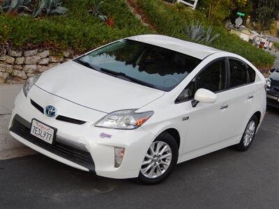 2014 Toyota Prius Plug-in Hybrid   - Photo 2 - San Diego, CA 92126