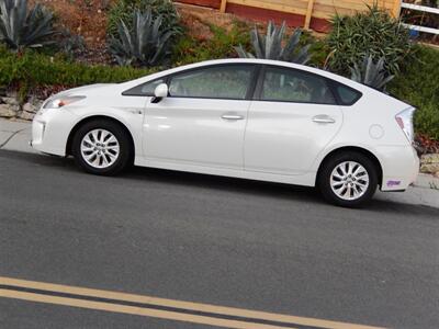 2014 Toyota Prius Plug-in Hybrid   - Photo 1 - San Diego, CA 92126