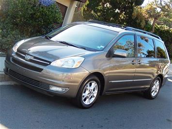 2005 Toyota Sienna XLE Limited 7 Passenger /DVD   - Photo 2 - San Diego, CA 92126
