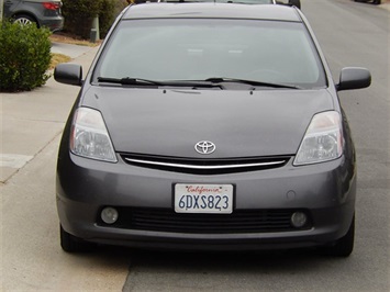 2008 Toyota Prius  Package 6 - Photo 3 - San Diego, CA 92126