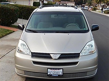 2004 Toyota Sienna LE 7 Passenger   - Photo 2 - San Diego, CA 92126