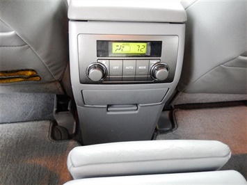 2008 Toyota Highlander Limited - 7 Seats / DVD   - Photo 21 - San Diego, CA 92126
