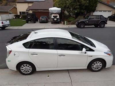 2014 Toyota Prius Plug-in Hybrid   - Photo 4 - San Diego, CA 92126