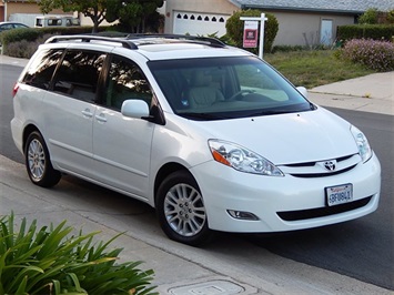 2007 Toyota Sienna XLE 7-Passenger   - Photo 6 - San Diego, CA 92126