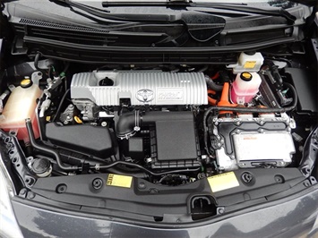 2012 Toyota Prius Plug-in Hybrid Advanced   - Photo 18 - San Diego, CA 92126