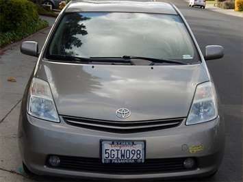 2004 Toyota Prius Package 5   - Photo 3 - San Diego, CA 92126