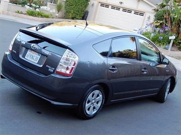 2009 Toyota Prius Package 6   - Photo 8 - San Diego, CA 92126