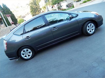 2009 Toyota Prius Package 6   - Photo 4 - San Diego, CA 92126