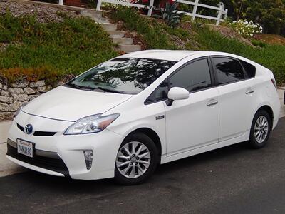 2014 Toyota Prius Plug-in Hybrid   - Photo 2 - San Diego, CA 92126