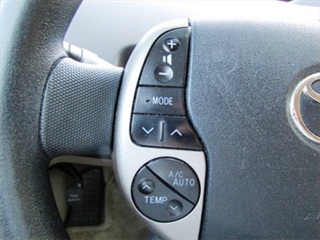 2004 Toyota Prius Leather, Navigation!   - Photo 21 - San Diego, CA 92126