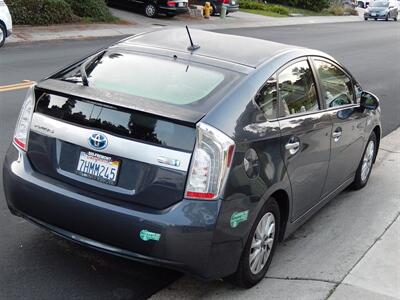 2015 Toyota Prius Plug in   - Photo 13 - San Diego, CA 92126