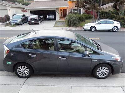 2015 Toyota Prius Plug in   - Photo 3 - San Diego, CA 92126