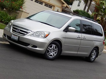 2006 Honda Odyssey 8 Passenger EX-L w/Navi w/DVD   - Photo 2 - San Diego, CA 92126