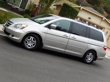 2006 Honda Odyssey 8 Passenger EX-L w/Navi w/DVD   - Photo 1 - San Diego, CA 92126