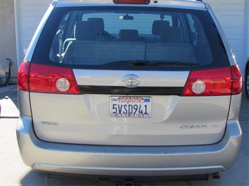 2006 Toyota Sienna CE 8 Passenger   - Photo 15 - San Diego, CA 92126