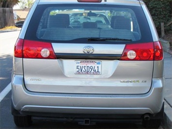 2006 Toyota Sienna CE 8 Passenger   - Photo 3 - San Diego, CA 92126