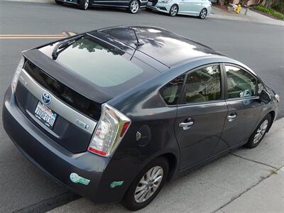 2014 Toyota Prius Plug-in Hybrid   - Photo 5 - San Diego, CA 92126