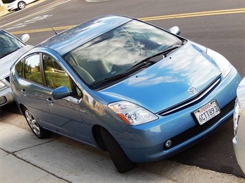2008 Toyota Prius Touring   - Photo 2 - San Diego, CA 92126